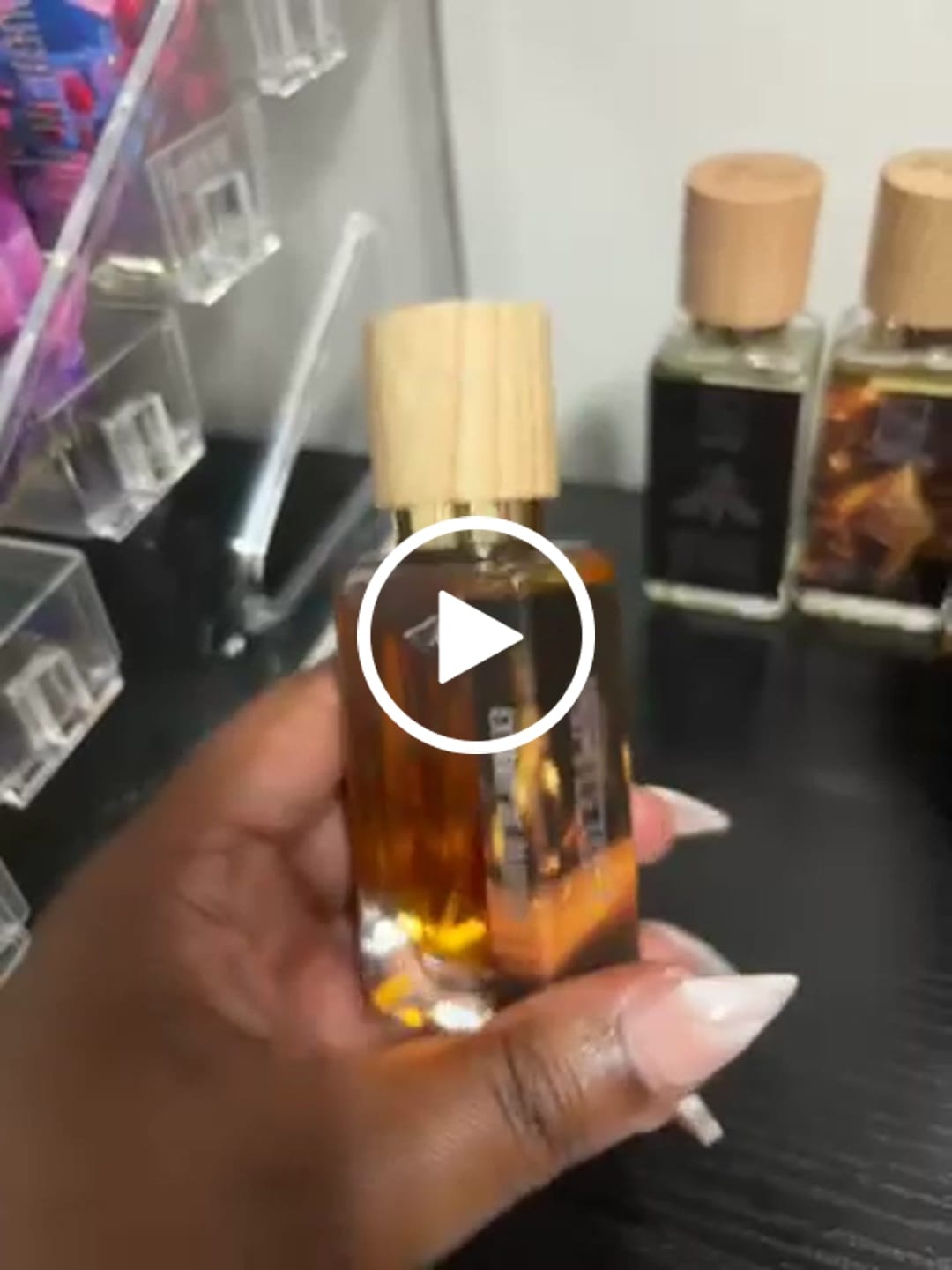 Customer video review of Puffletuft
