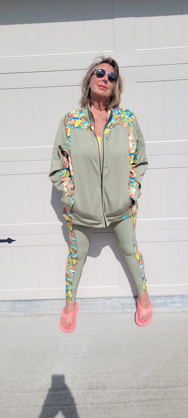 Customer photo review of Boho Bass Midlayer Jacket