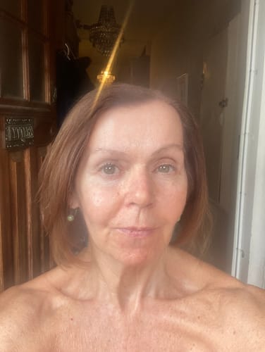 Customer photo review of Sunblush - Hydrating Tan Mist 100ml