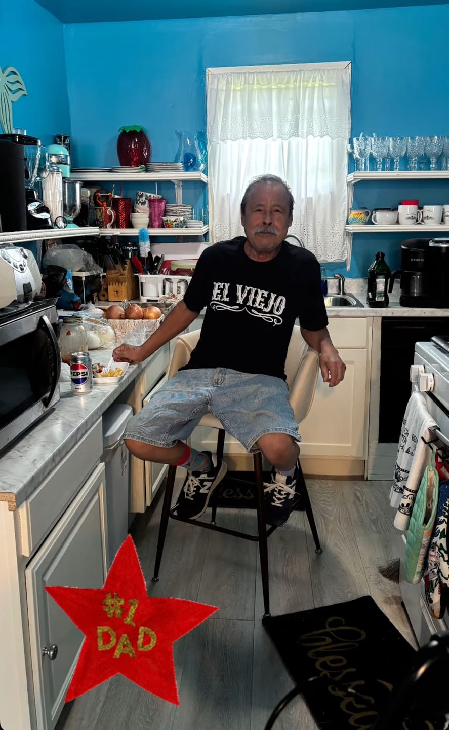 Customer photo review of The OG El Viejo Old School Tee