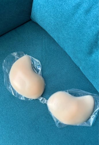 Customer photo review of Reusable Silicone Nipple Covers Women Mango Shaped Self Adhesive Bra Strapless Push-Up Bralette Invisible Breast Petals Lingerie