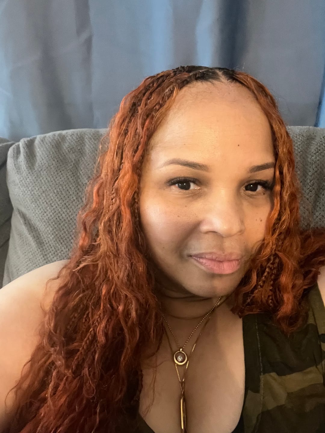 Customer photo review of #4 Medium Brown Deep Wave Human Crochet Hair