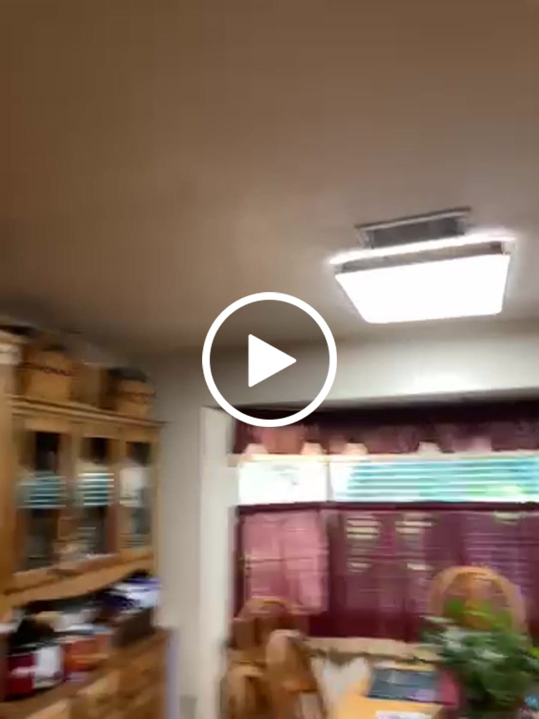 Customer video review of Rectangle Wood Dimmable LED Flush Mount Light
