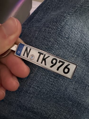 Customer photo review of Kennzeichen Schlüsselanhänger Mini Nummernschild Metall