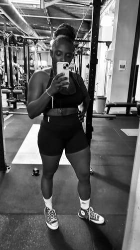 Customer photo review of Le Short Ventre-Plat