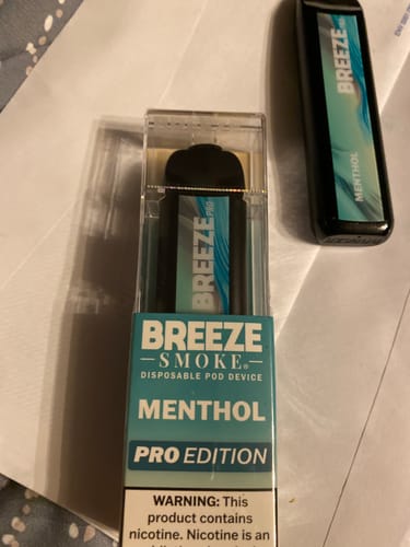 Customer photo review of Breeze Pro Disposable Vape