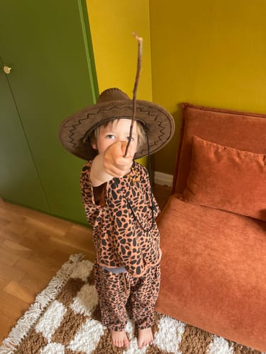 Allison L. review of LEOPARD COFFEE TS SET image 1 out of 1