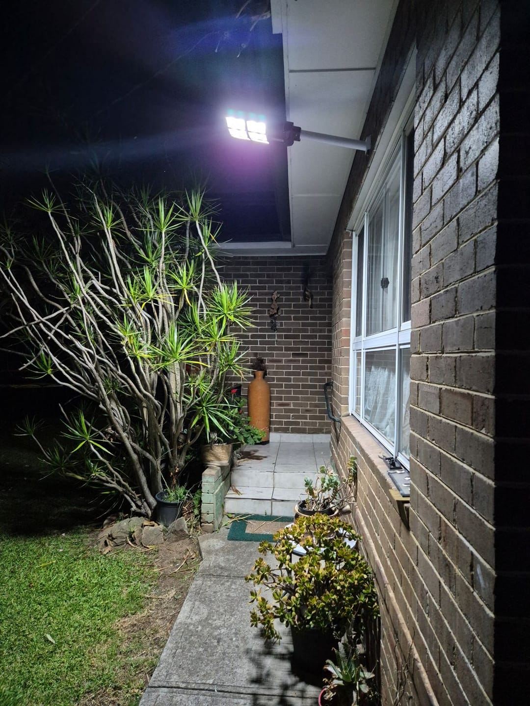 Customer photo review of Super Bright 200/300/400W Solar Street Lights Motion Sensor Control Heavy Duty