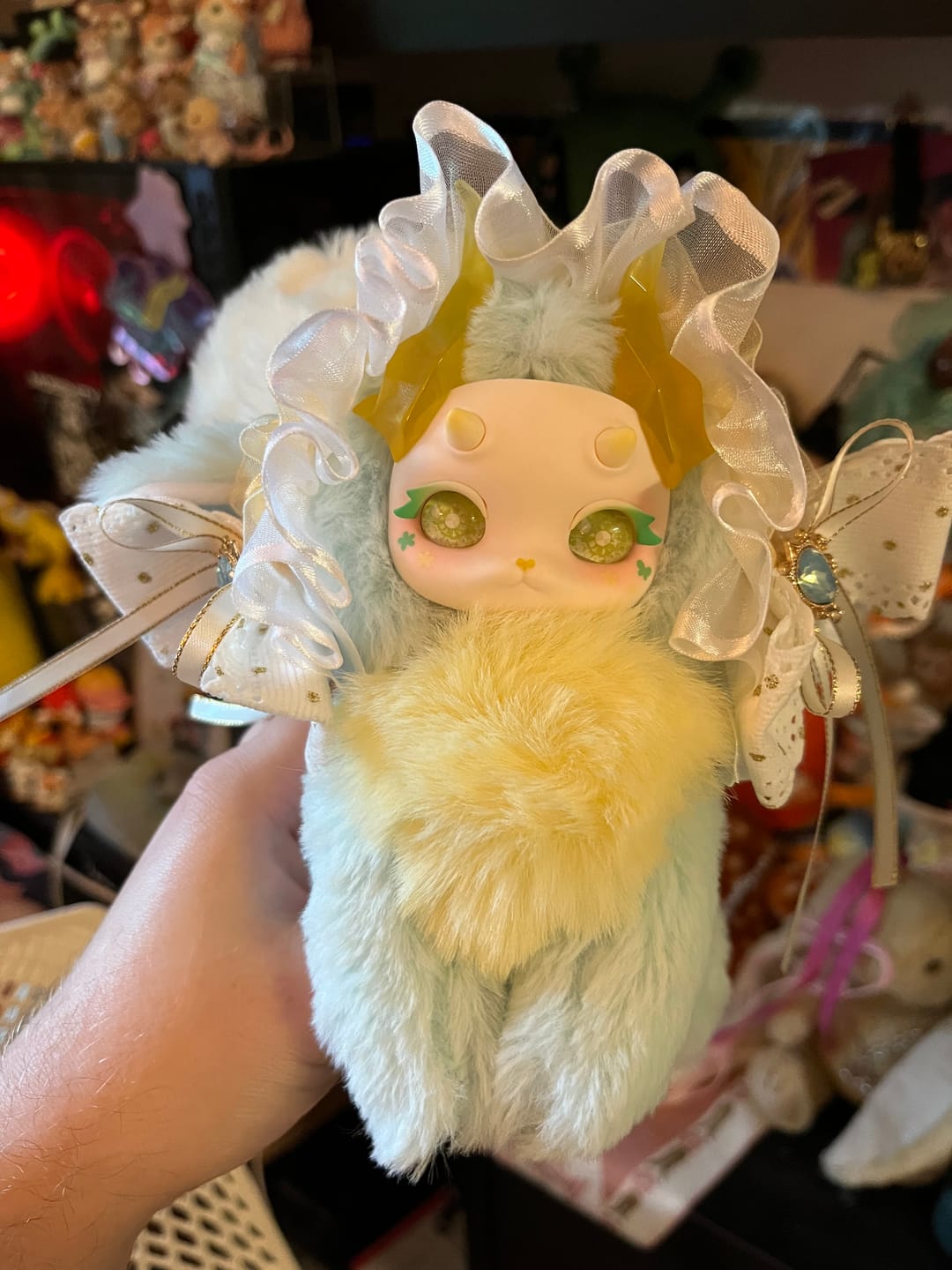 Customer photo review of Tutulong Third Generation Fantasy Biology Colorful Crystal Series Plush Blind Box