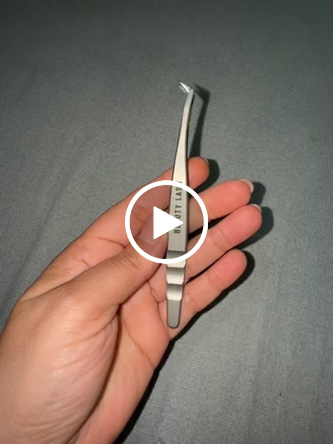 Customer video review of Pinzas Volumen Nº 01 | de Beauty Lash