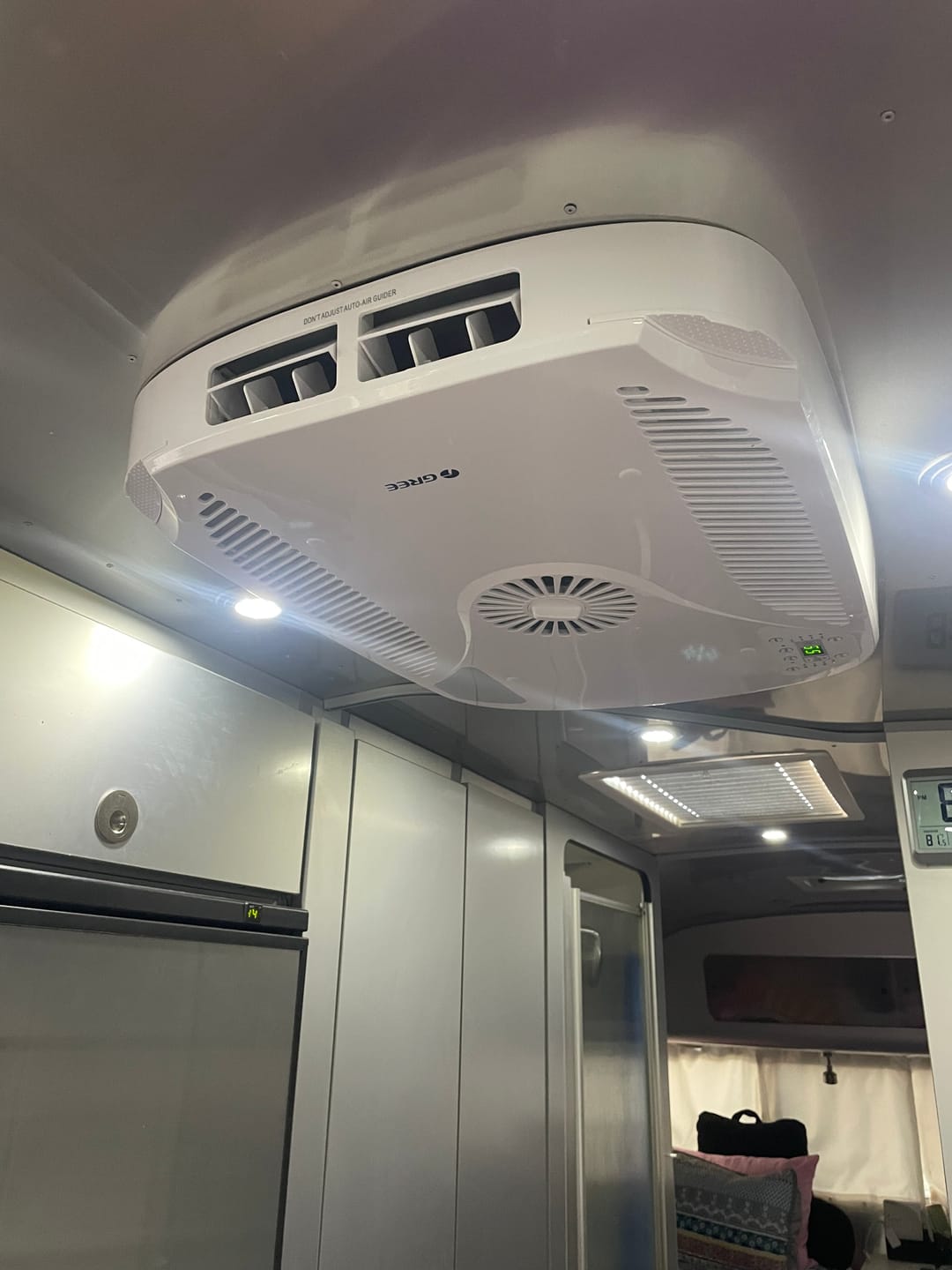 Customer photo review of ECO COOL FREE BLOW (15K BTU W/HEAT PUMP)
