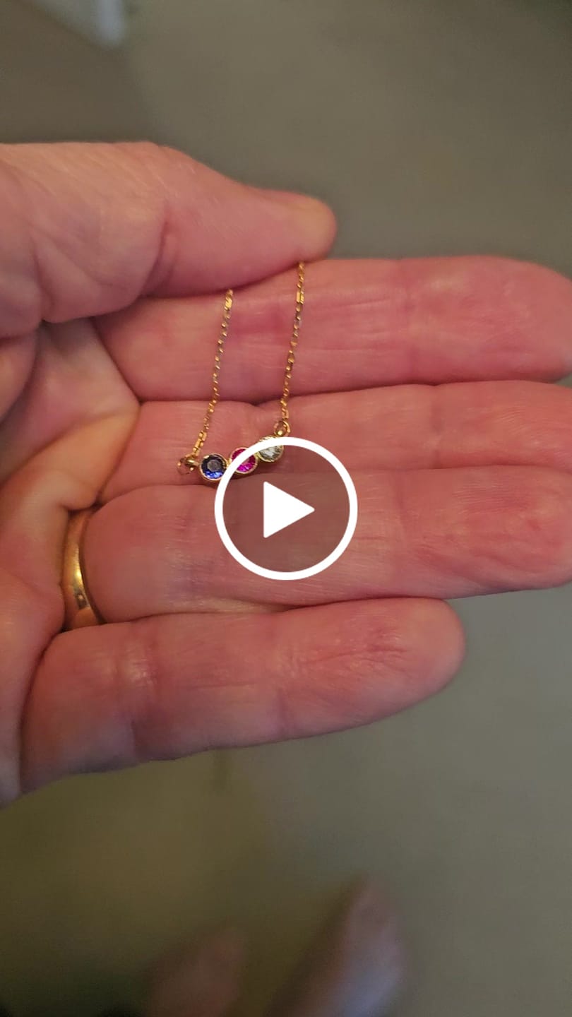 Customer video review of Personalized Birthstone Necklace