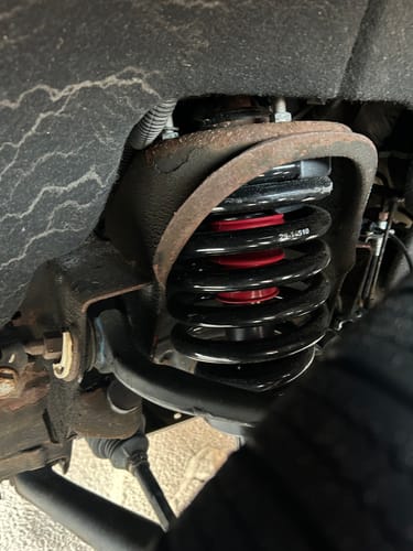 Customer photo review of 2014-2018 GMC Sierra 1500 Magnetic Struts 4 Wheel OE Replacement Kit (GC114F)