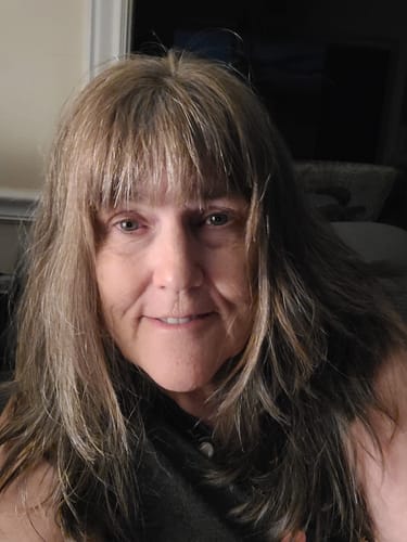 Customer photo review of Instant Dye Shampoo