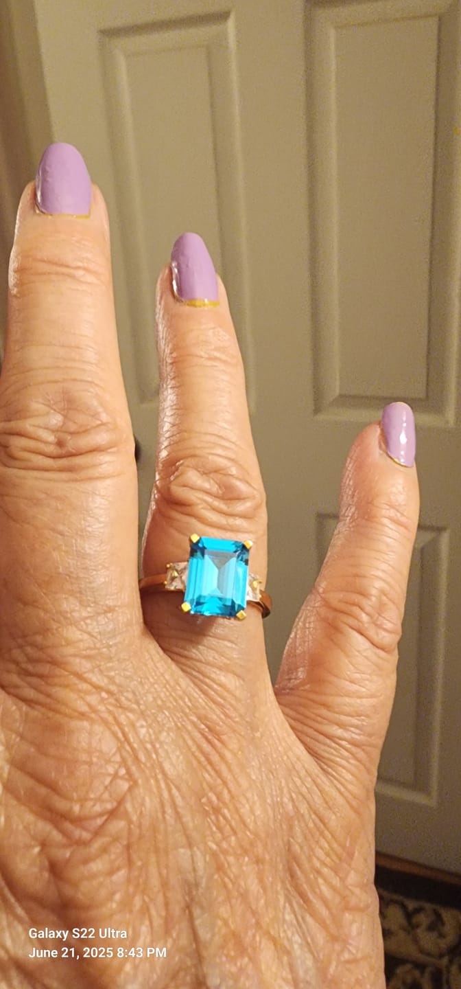 Customer photo review of S925 Honorable 4.5Ct Asscher Cut Engagement Ring Stackable Travel Ring For Women