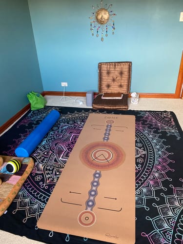 Customer photo review of Listening To Country Cork Yoga Mat