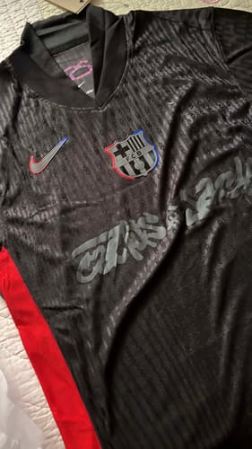 Customer photo review of Barcelona Visita X Travis - 24/25