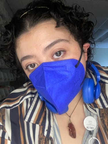 Customer photo review of KN95 Respirator Face Mask Cone Shape : Bloom Bundle