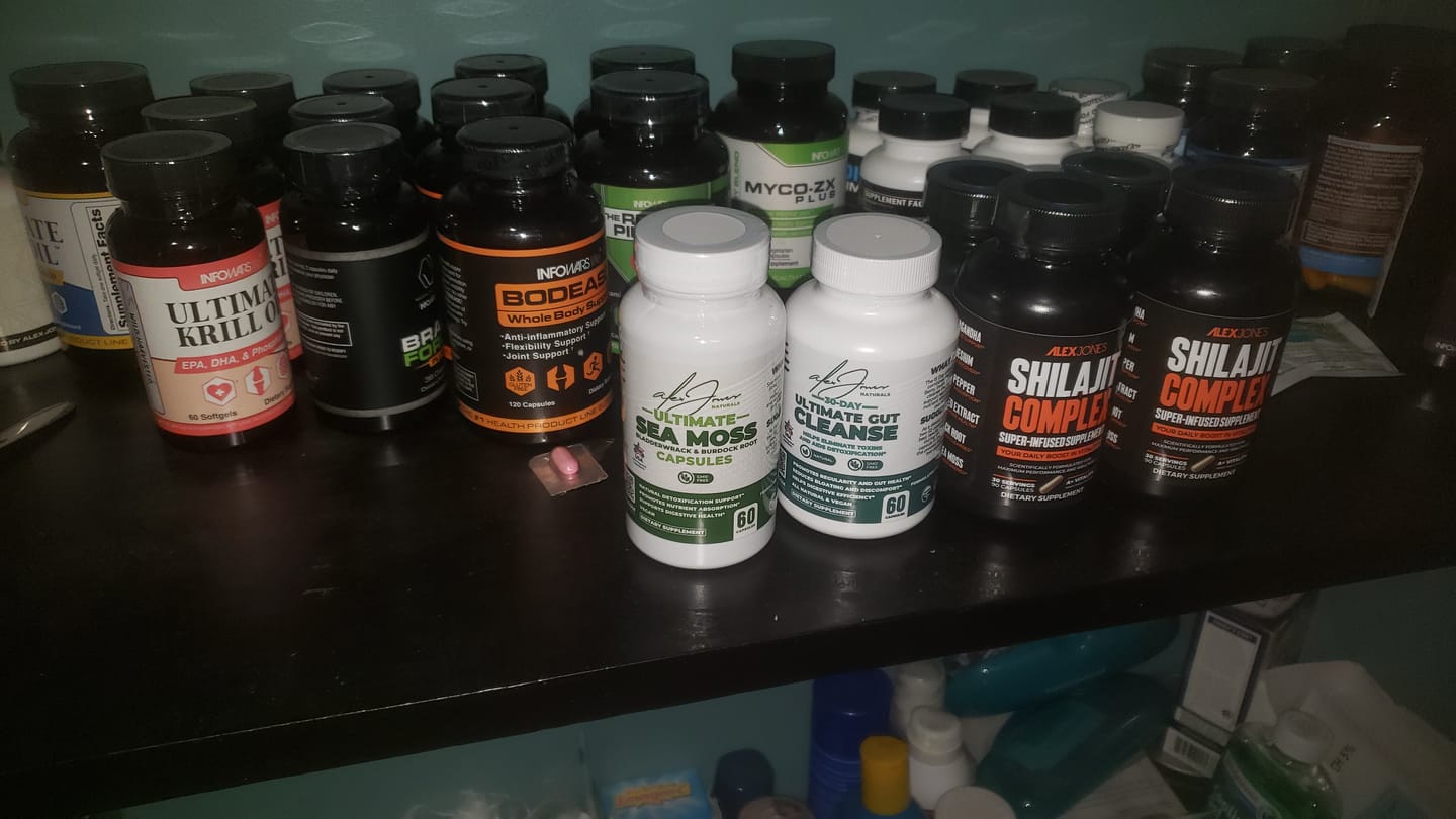 Customer photo review of Ultimate Seamoss Capsules With Bladderwrack & Burdock Root