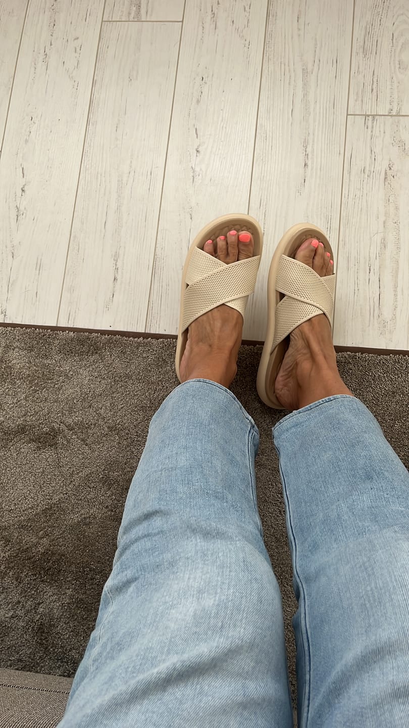 Customer photo review of HappySandals Stockholm