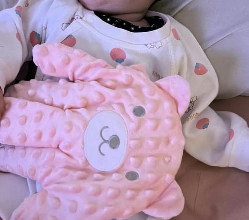 Customer photo review of Peluche abrazable con pulsaciones cálidas para bebé
