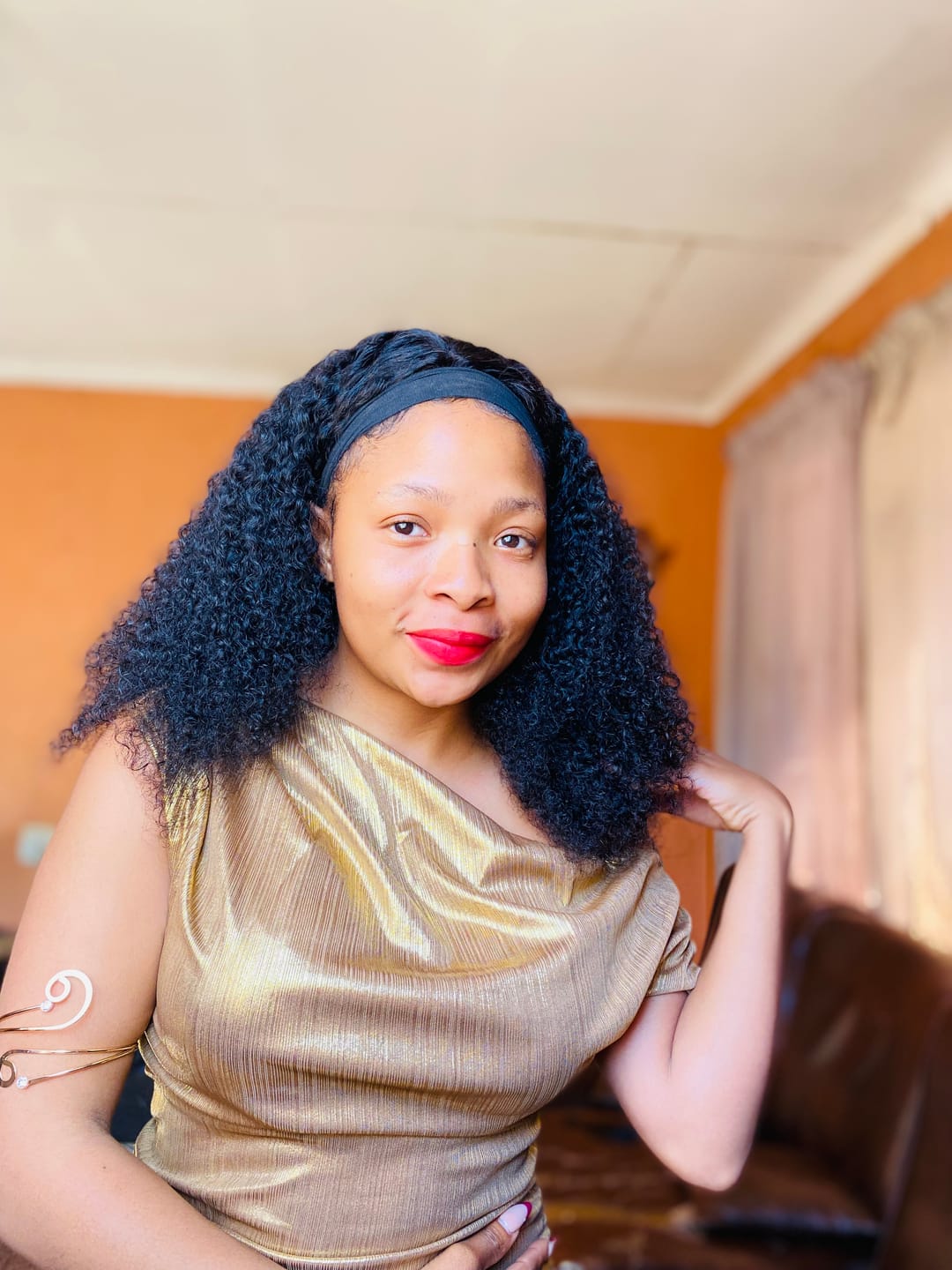 Customer photo review of Glueless Kinky Curly Wig with Lace Front Closure 20 Inch