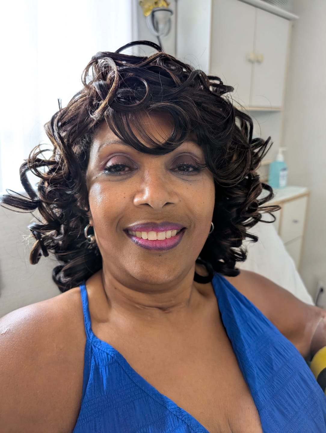 Customer photo review of Vanessa Full Wig - SUPER VIXA