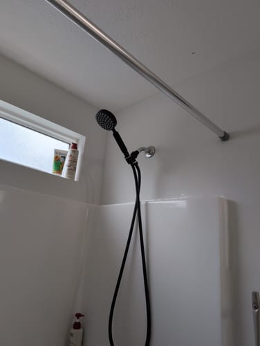 Customer photo review of 1-Spray Handheld Shower Head Set