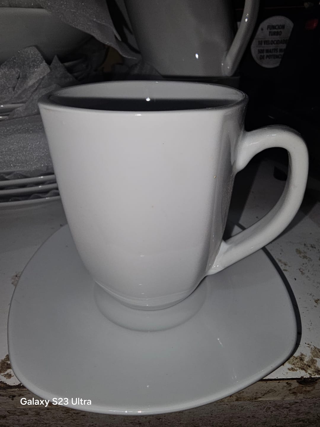 Customer photo review of Juego De Vajilla 30 Piezas Porcelana 30 Piezas Blanco