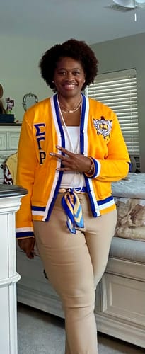 undefined review of Sigma Gamma Rho Cardigan *runs small* read description* size up image 1 out of 1