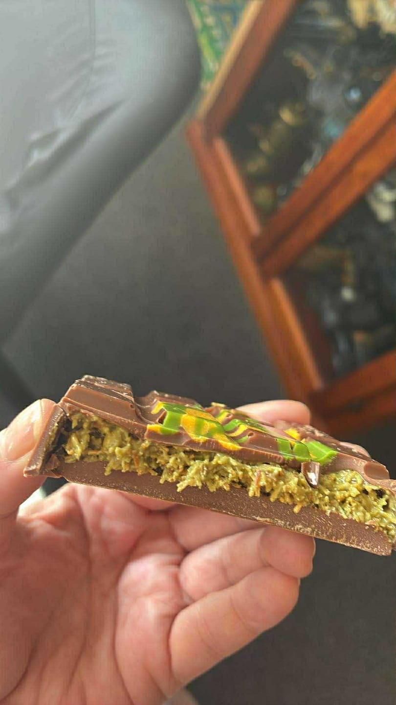 Customer photo review of PROTECT CHOCOLATES FROM MELTING - Add Icepack packaging