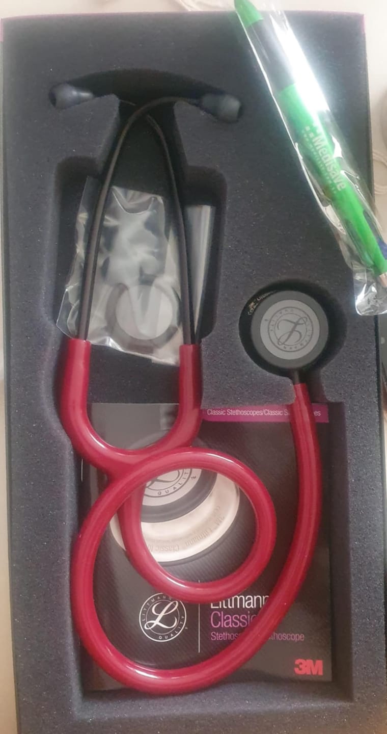 Customer photo review of Littmann Classic III  Stethoscope: Black and Burgundy 5868