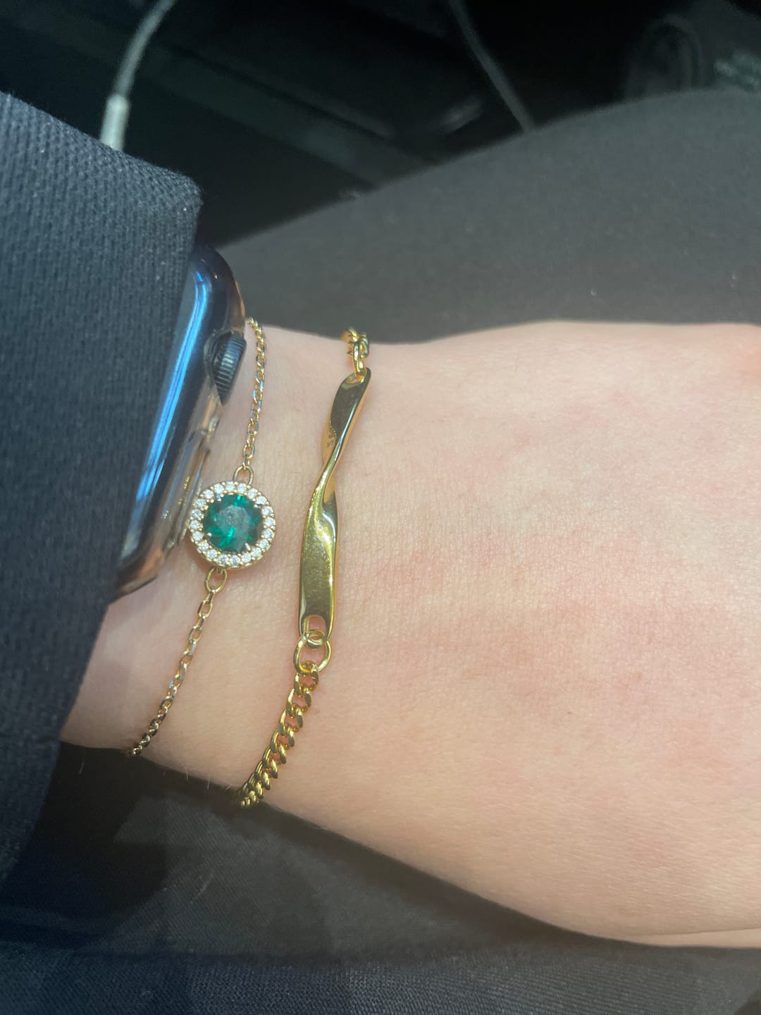 Customer photo review of Infinity Engraved Bracelet Set
