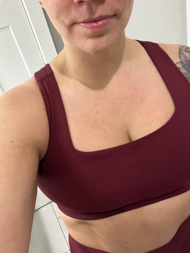 Customer photo review of Vivid 4.5" Performance Short