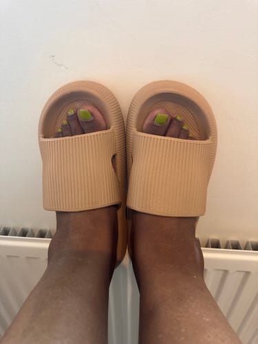 undefined review of HappyFlops image 1 out of 1