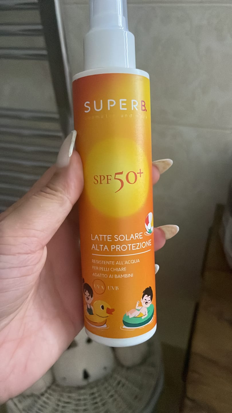 Customer photo review of Protezione solare Adulti/bambini 50+