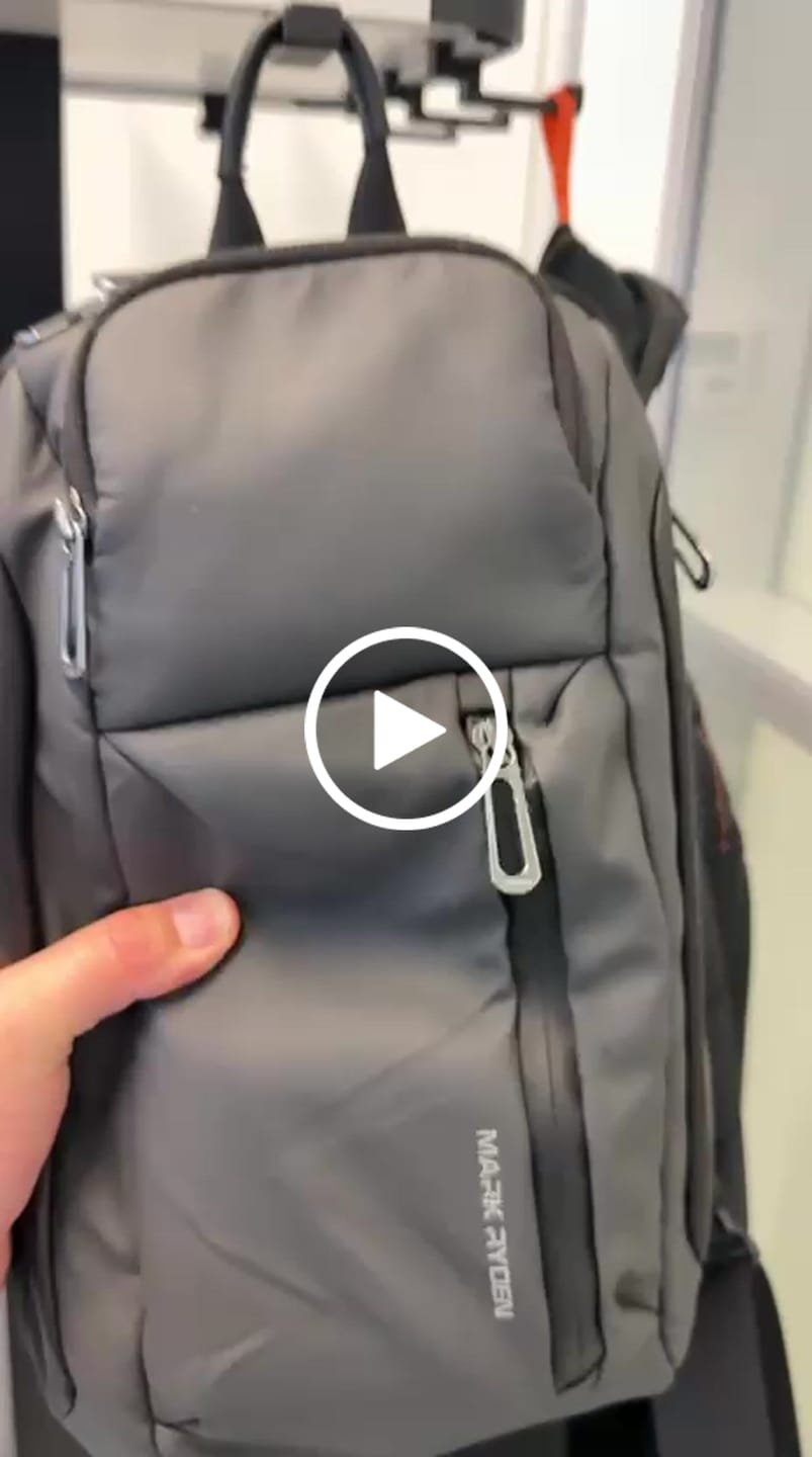 Customer video review of Colonne: High-capacity Urban Commuting Daily Crossbody Bag