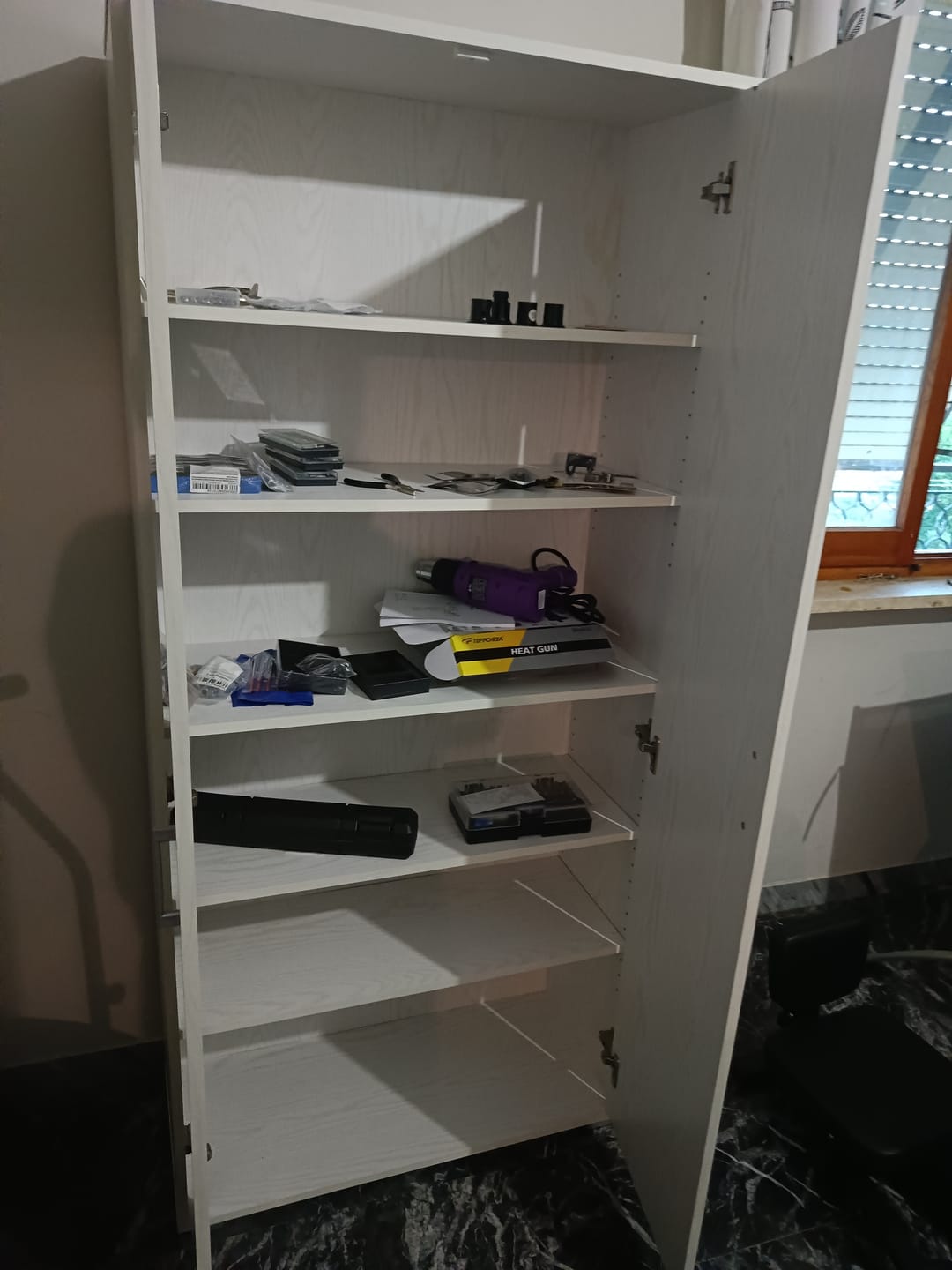 Customer photo review of Mobile Scarpiera Alta Mars4 con 6 Piani in Rovere Nordico e Bianco Alpes o Rovere