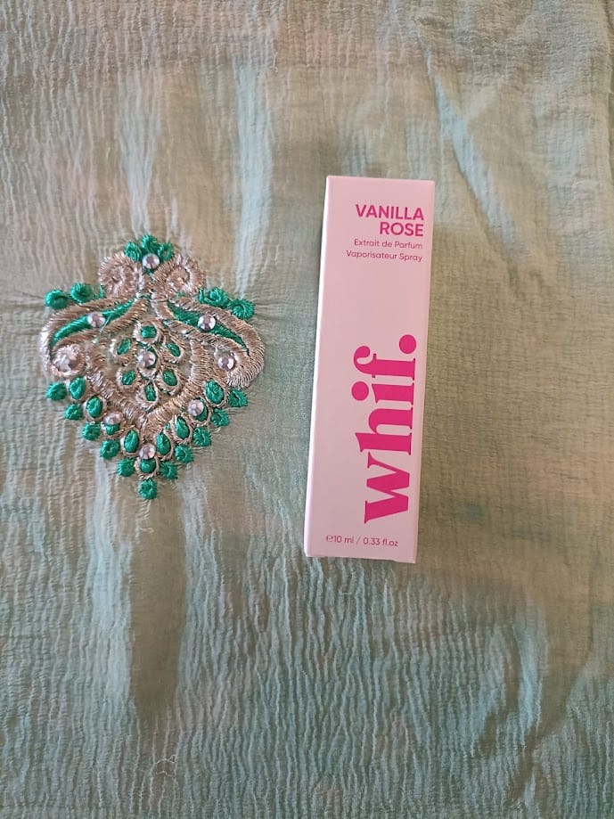 Customer photo review of Vanilla Rose