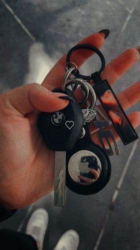 Customer photo review of Kennzeichen Schlüsselanhänger Mini Nummernschild Metall