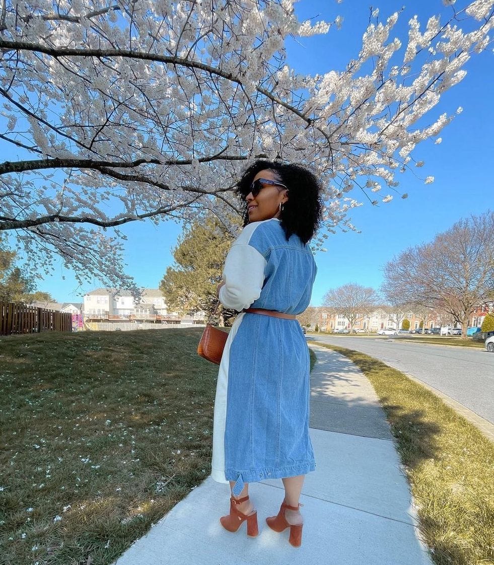 Customer photo review of Original Loose Long Sleeves Letter Print Split-Side Split-Joint Round-Neck Midi Dresses