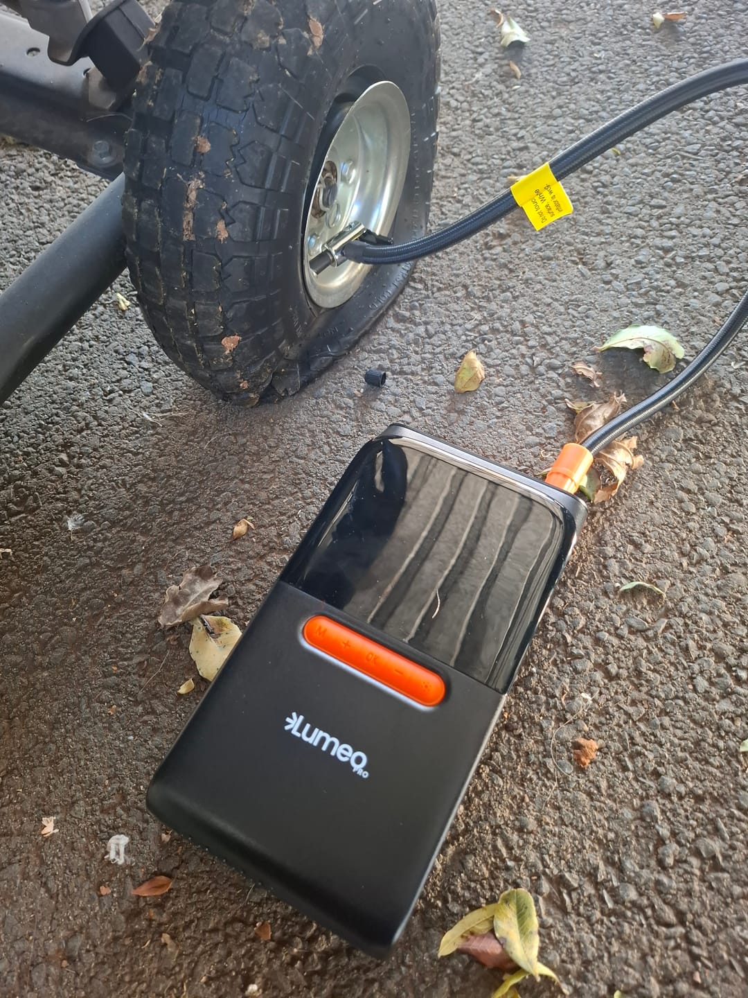 Customer photo review of Lumeo Pro Smart Pump Xtreme - With Jump Starter