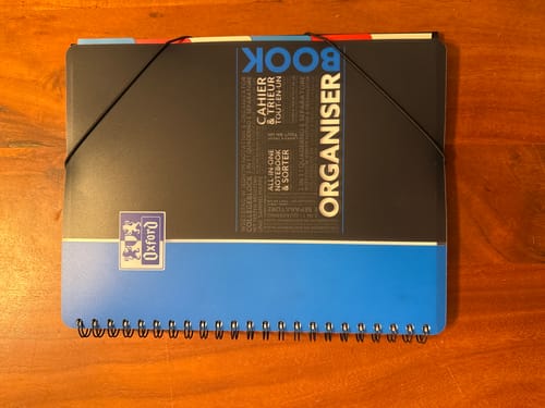 Avis photo d'un client sur Cahier à spirales ORGANISER BOOK OXFORD # Couverture polypro - 160 pages A4 détachables - ligné