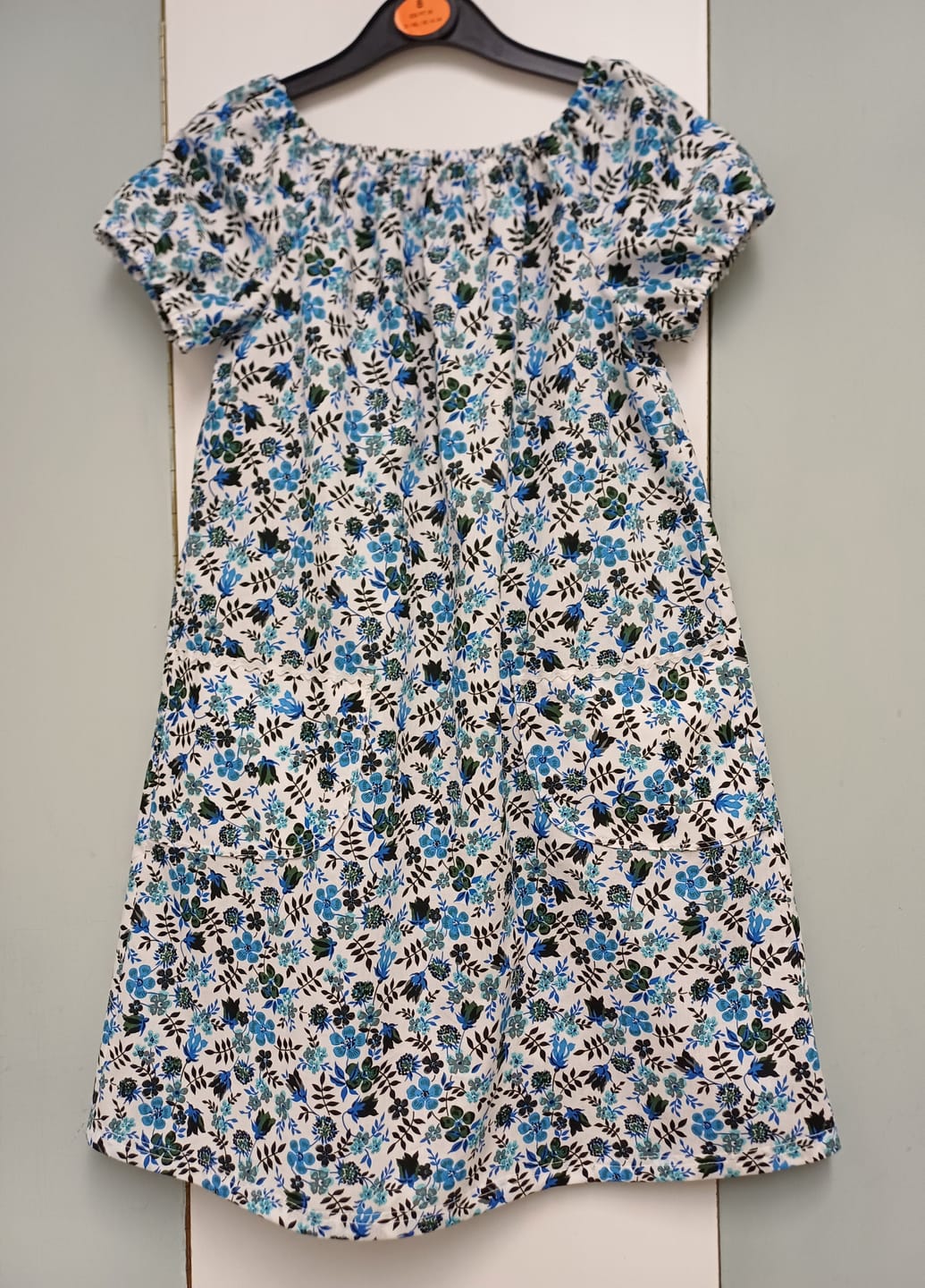 Customer photo review of Delicate Flowers and Leaves Cotton Poplin Fabric