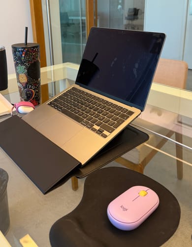 Customer photo review of Funda Notebook Smart Case