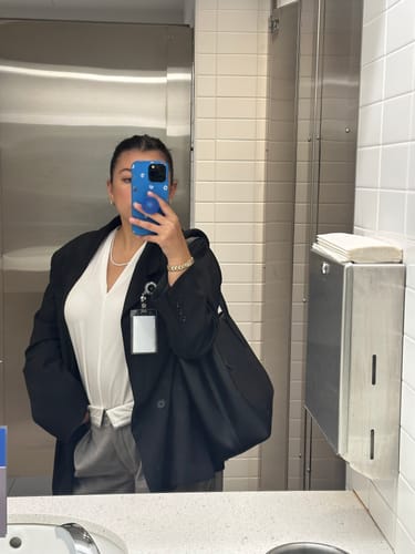 Customer photo review of Linnea Tote Black