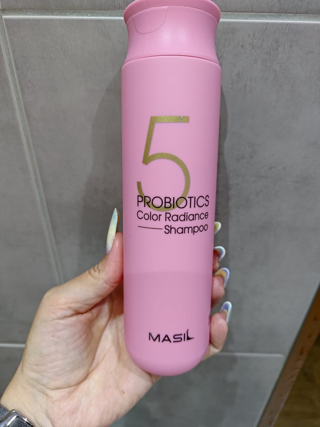 Customer photo review of Šampūns ar probiotiķiem krāsas aizsardzībai Masil 5 Probiotics Color Radiance Shampoo