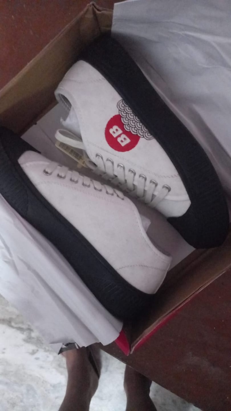 Customer photo review of Bacca Bucci Kawaii Kicks Lace-up Sneakers