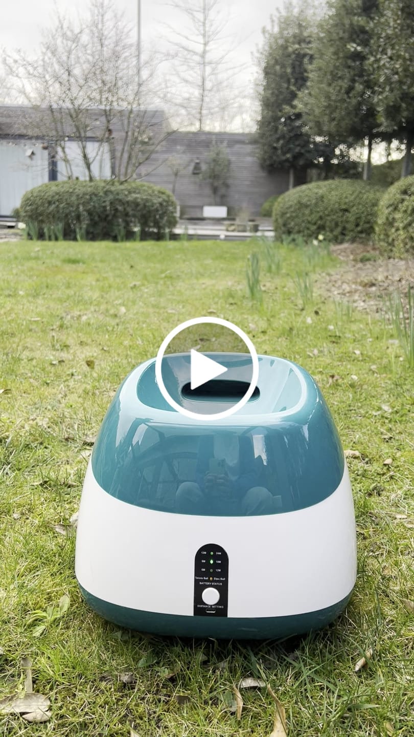 Customer video review of Automatische Ballenwerper XL