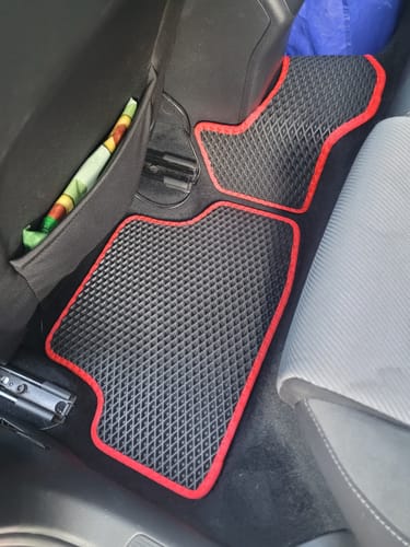 Customer photo review of Auto Fußmatten nach Maß - Komplettset